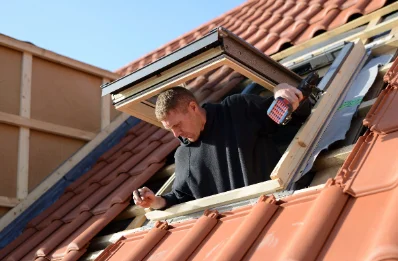 Pose de fenêtres de toit Velux à Hœdic